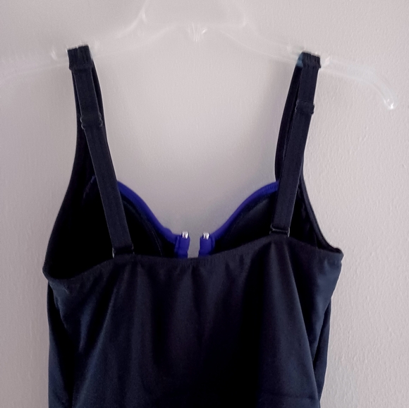 VENUS Slenderizing Tankini Top, size 6 - Picture 11 of 14